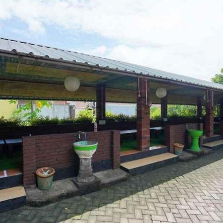 Hotel Reddoorz Syariah At Mojosari Mojokerto Exteriér fotografie