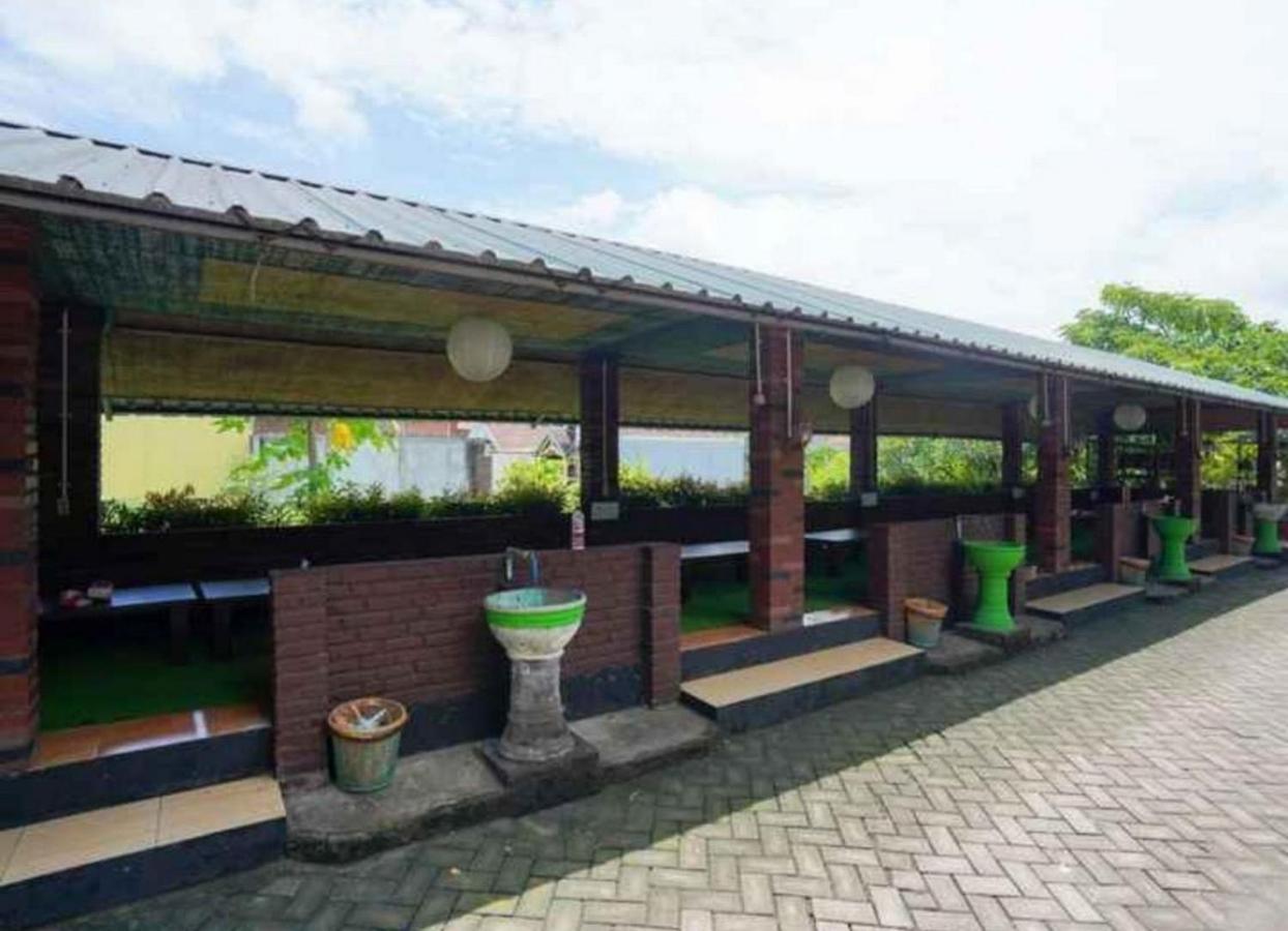 Hotel Reddoorz Syariah At Mojosari Mojokerto Exteriér fotografie